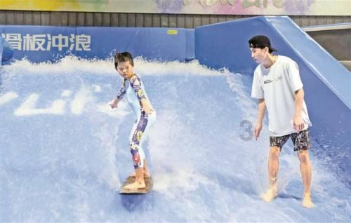 农行积石山县大河家支行临时网点投入运营